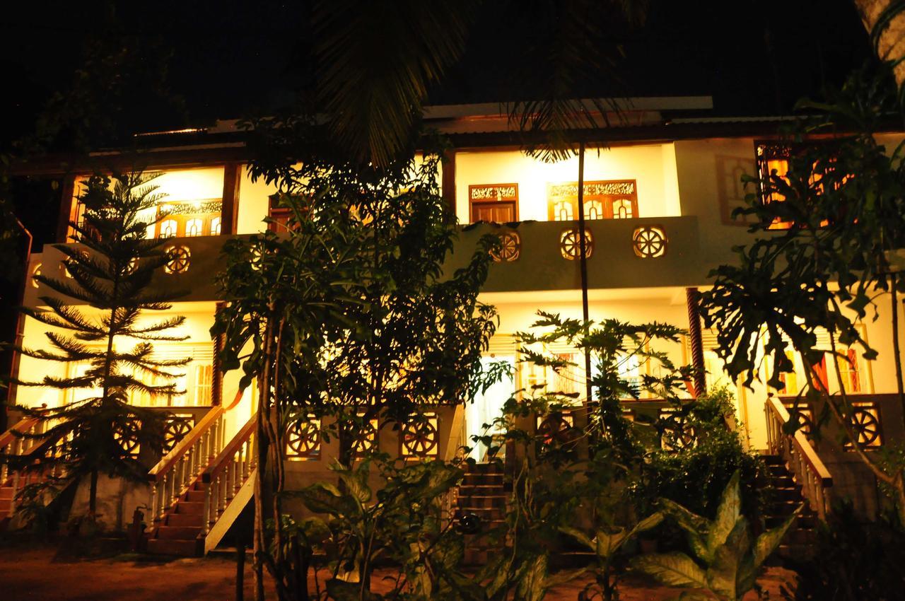 Mama'S Place Mirissa Luaran gambar