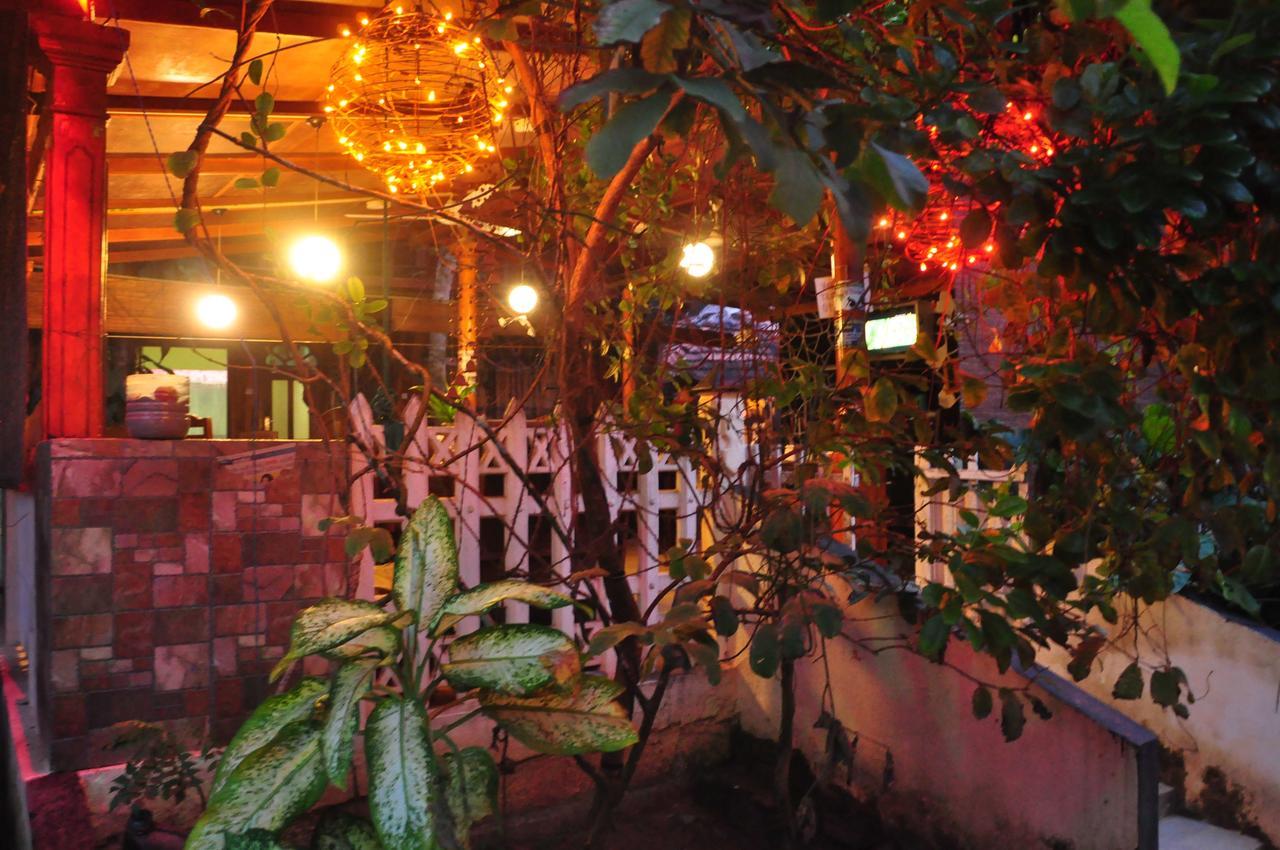 Mama'S Place Mirissa Luaran gambar