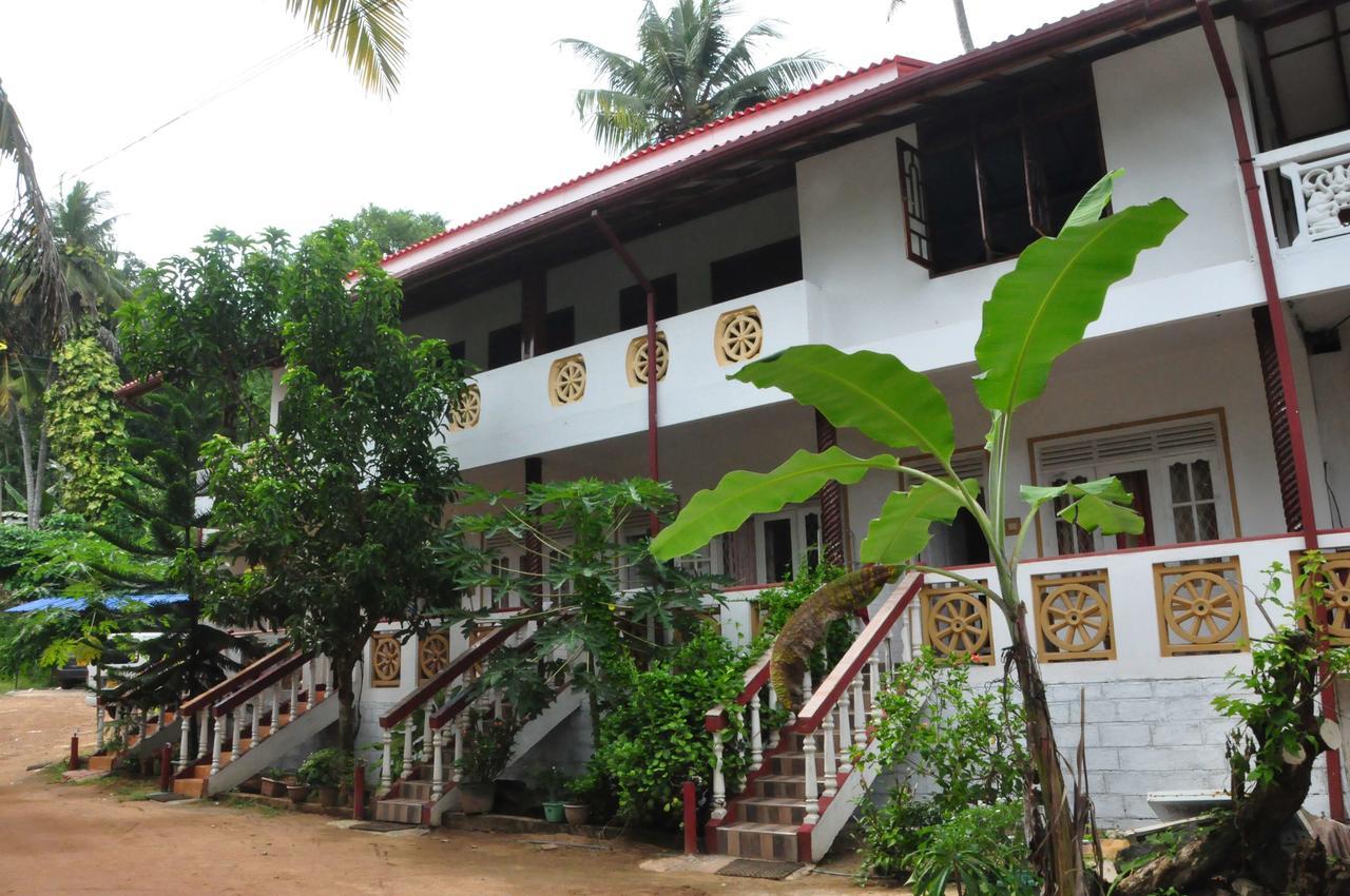 Mama'S Place Mirissa Luaran gambar